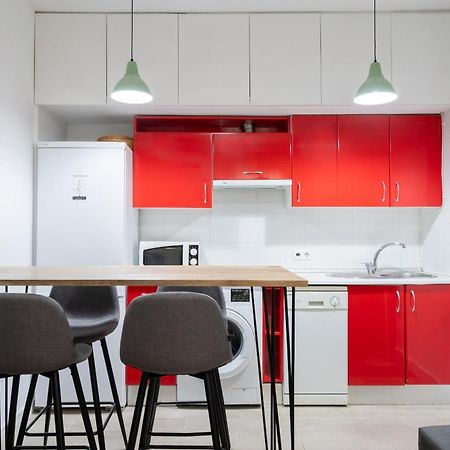 Apartamento En Chueca Para 4 Personas Alquiler Temporal Madri Exterior foto