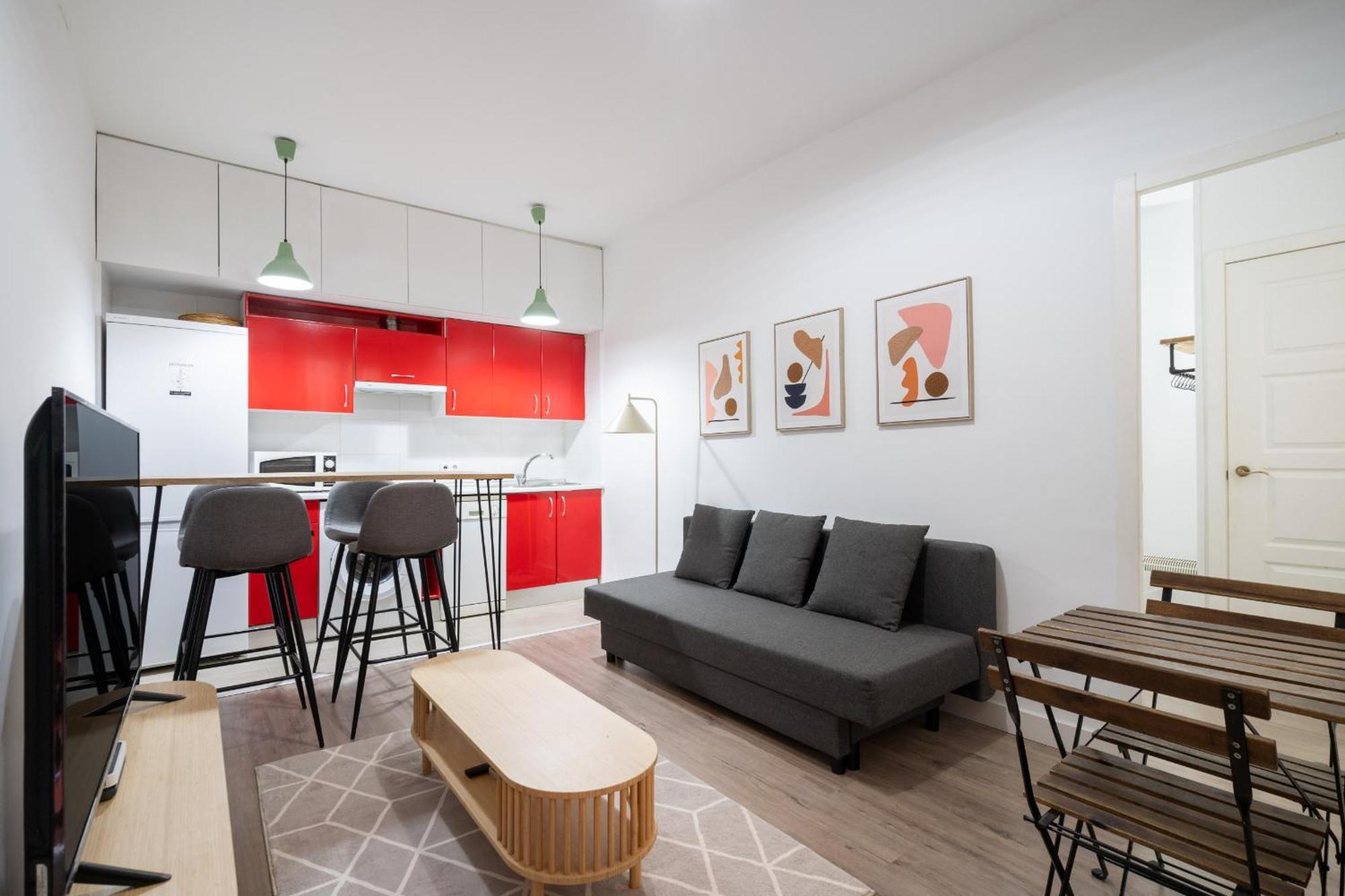 Apartamento En Chueca Para 4 Personas Alquiler Temporal Madri Exterior foto